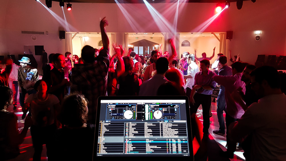 Soirée d'entreprise animée par TimeToDanceDJ